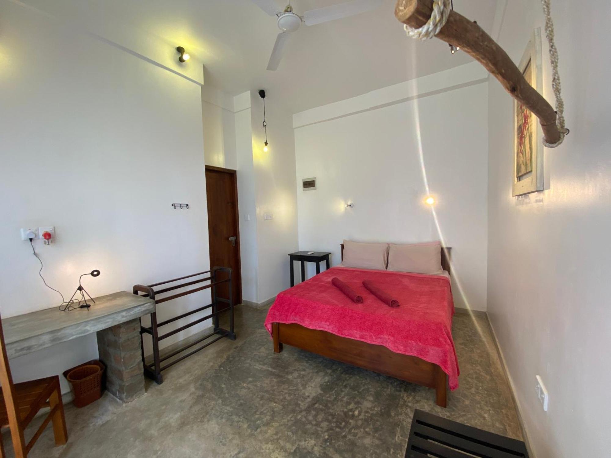 Mirage Beach House At Morava Court Хикадува Екстериор снимка