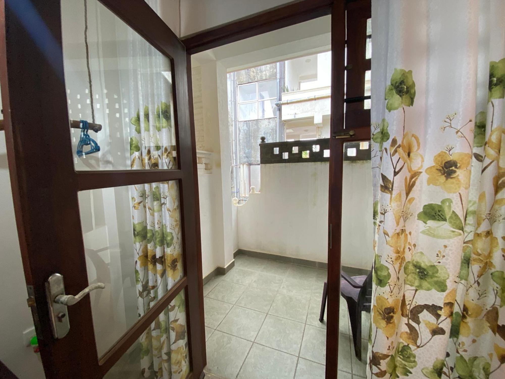 Mirage Beach House At Morava Court Хикадува Екстериор снимка