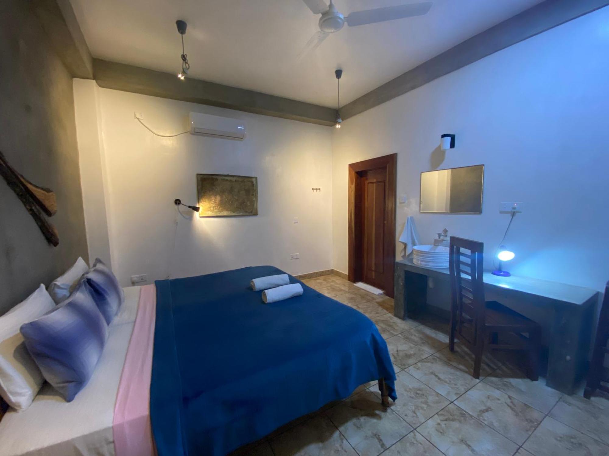 Mirage Beach House At Morava Court Хикадува Екстериор снимка